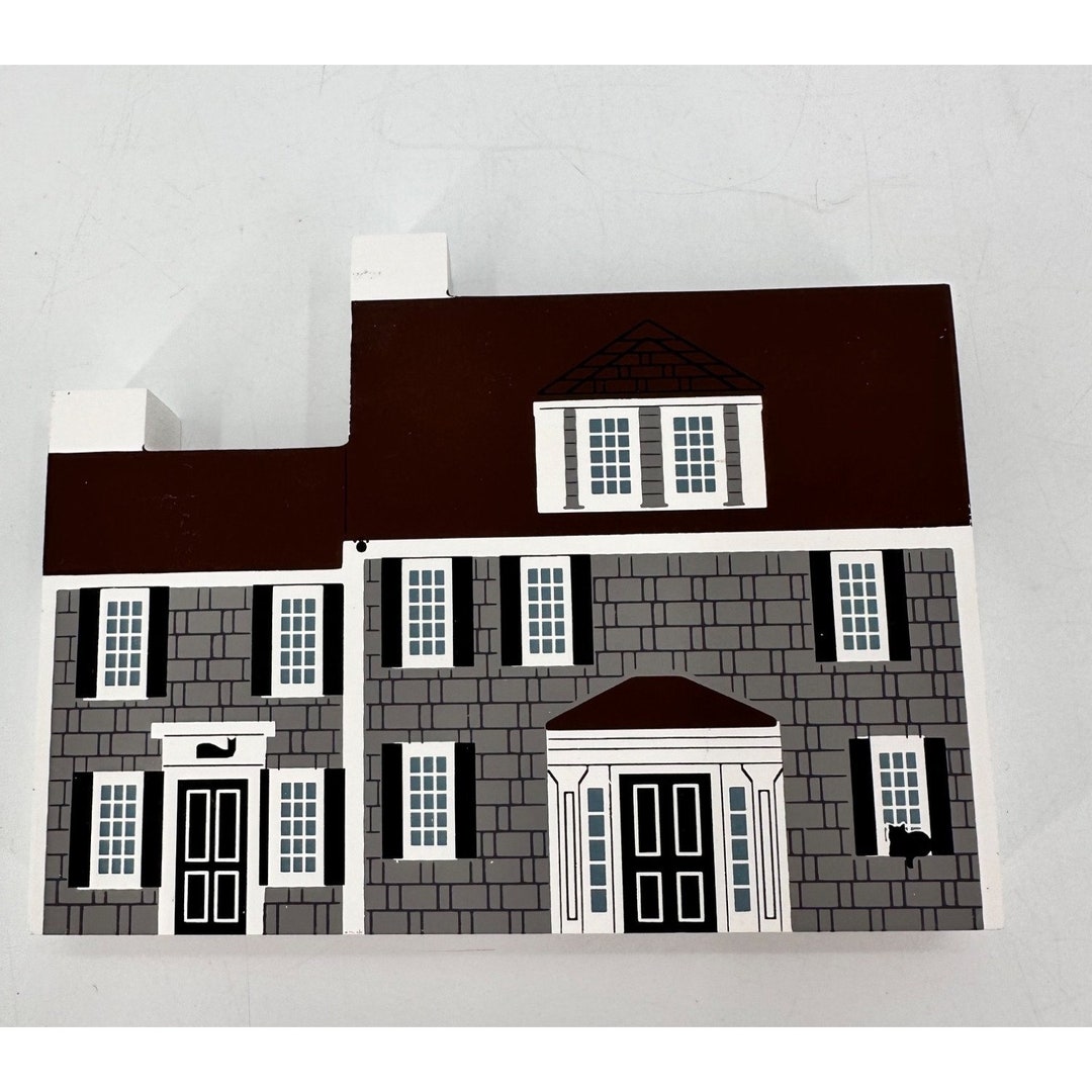 Cats Meow Marthas Vineyard Cape Cod John Coffin House Shelf Sitter