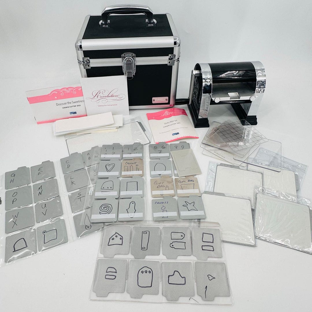 Quickutz Revolution Tabletop Die Cutting Machine, Case and Tons of Dies ...