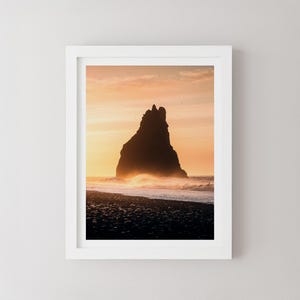 Stampa Islanda Reynisfjara, Fotografia paesaggistica islandese, Arte murale della natura all'alba, Poster di viaggio