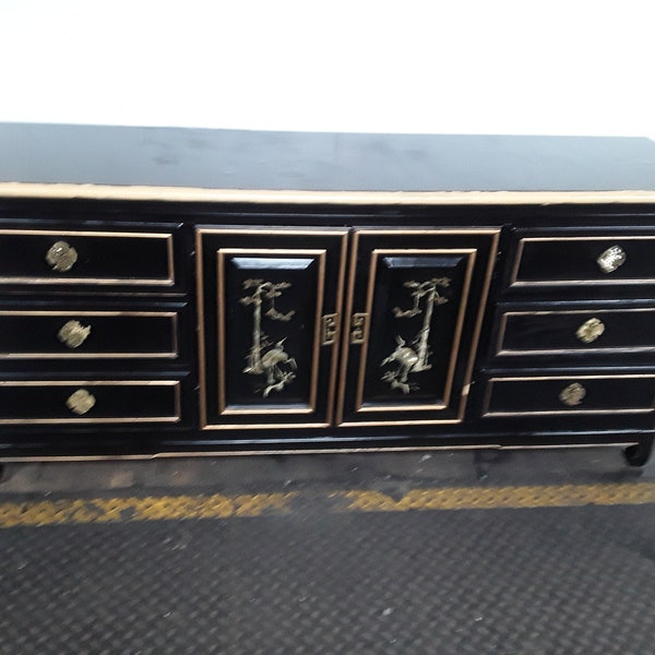 PRICE CUT NOW!!! 72"W Antique Very Heavy Black Lacquer Restored Chinoiserie Birds Motif Design Ming Style Oriental Credenza/Sideboard/Buffet