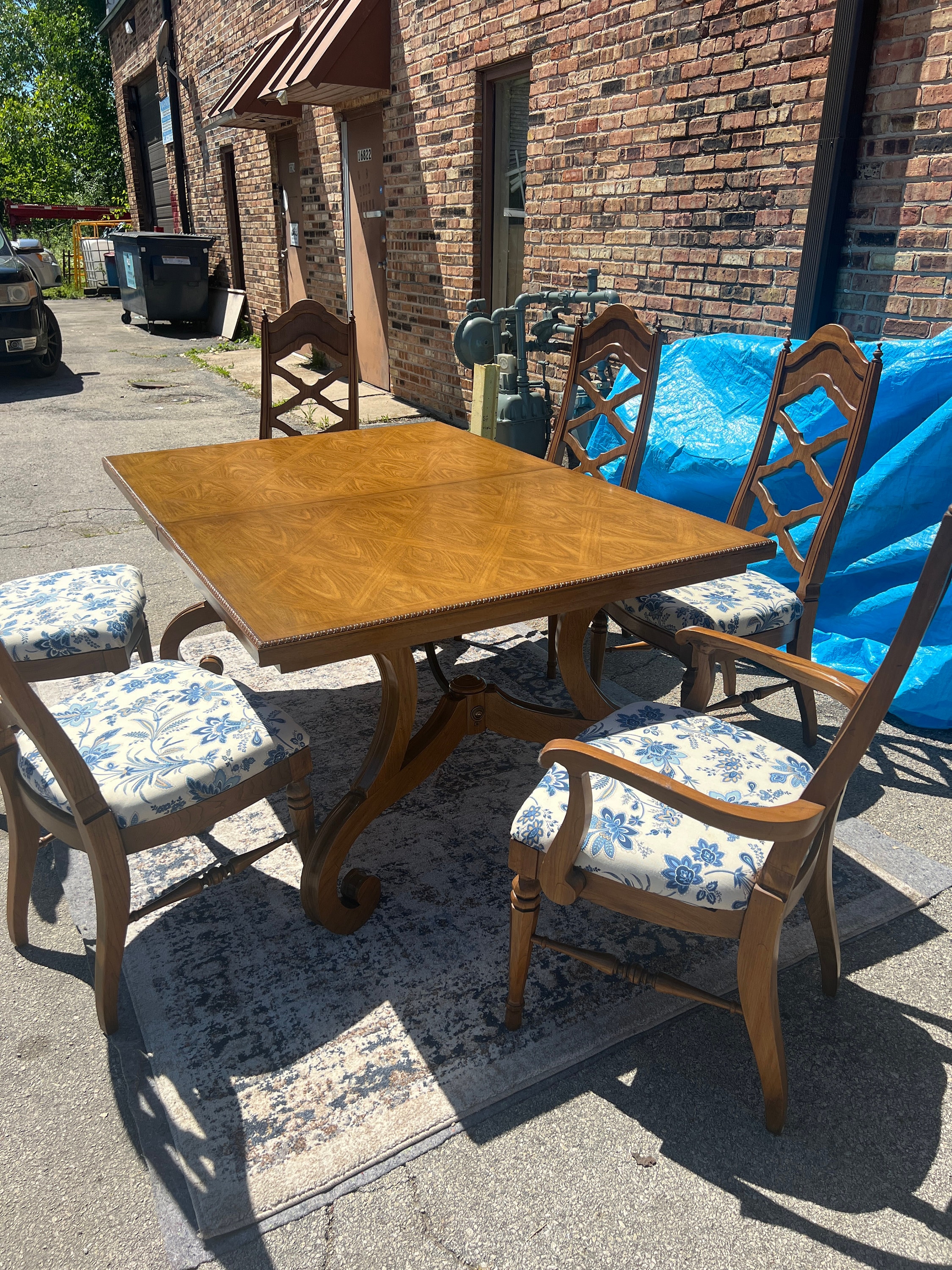 Thomasville Dining Table And Chairs Set Of Dining Chairs Vintage