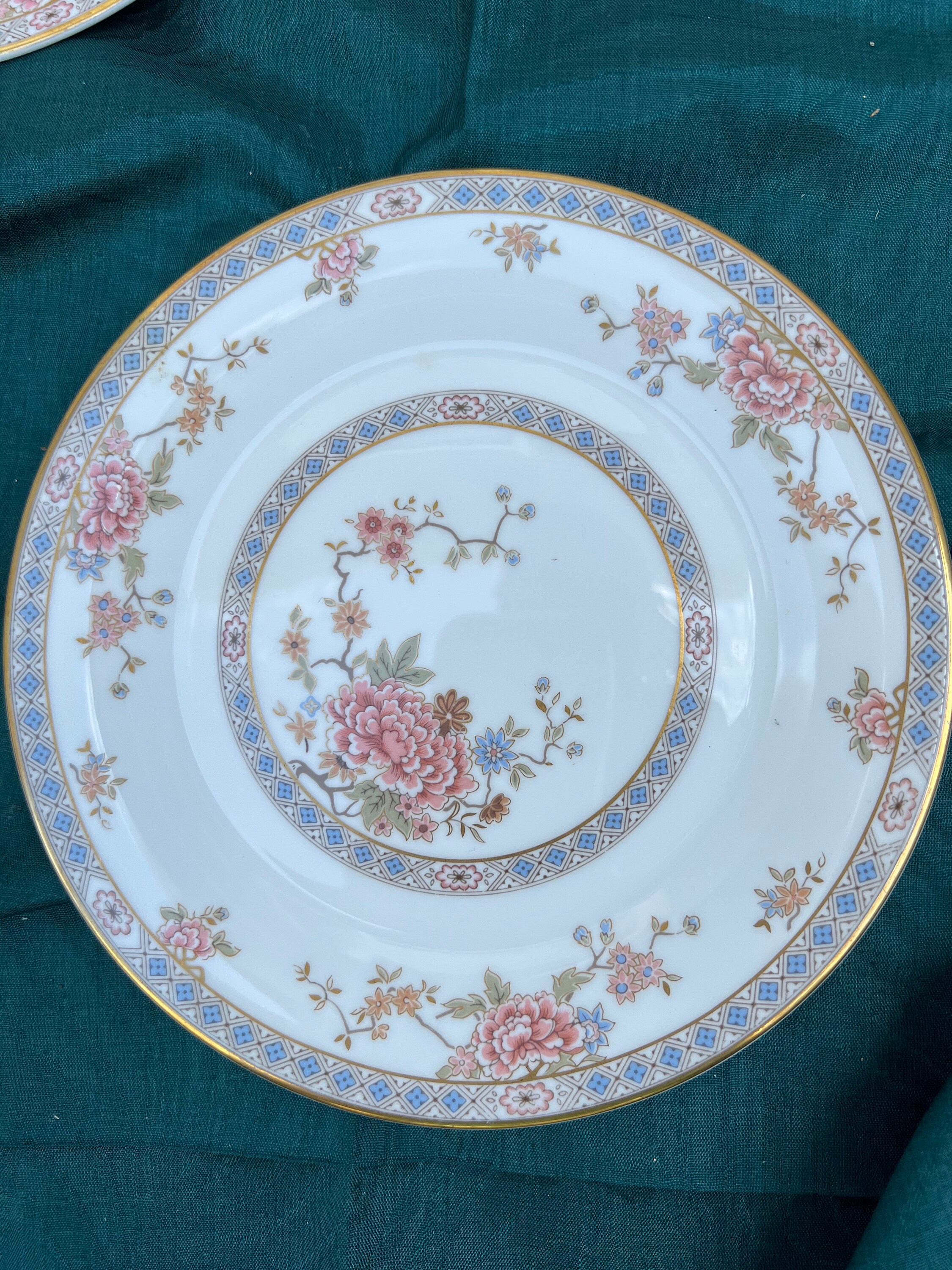 中国　剔紅　堆朱　内七宝　花文瓶　高さ約30㎝　唐木台付　一對　F　R7851B Royal Doulton Canton - Etsy