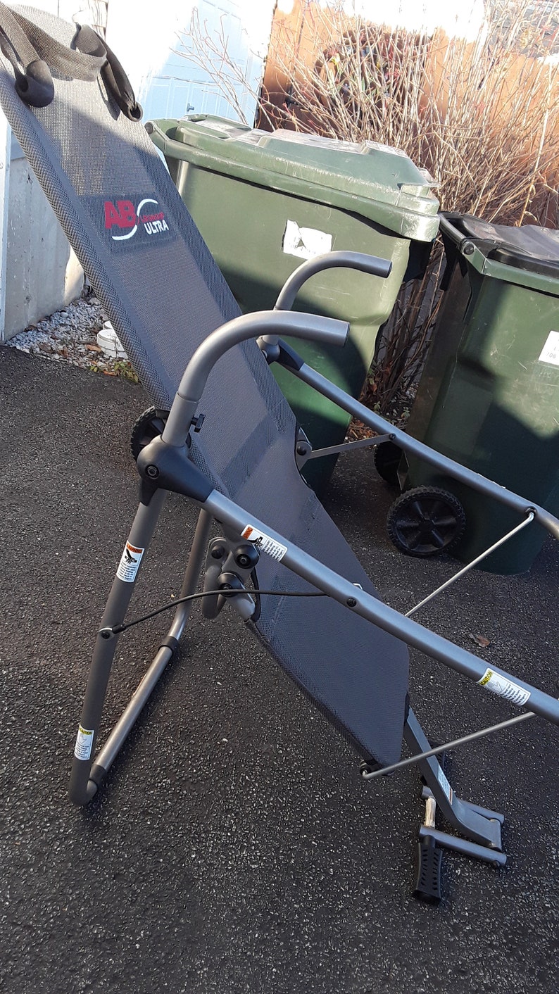 A Vintage Like New Blue Gray Fitness Quest Core Ab Lounge Ultra Workout Chair Ab Trainer image 7