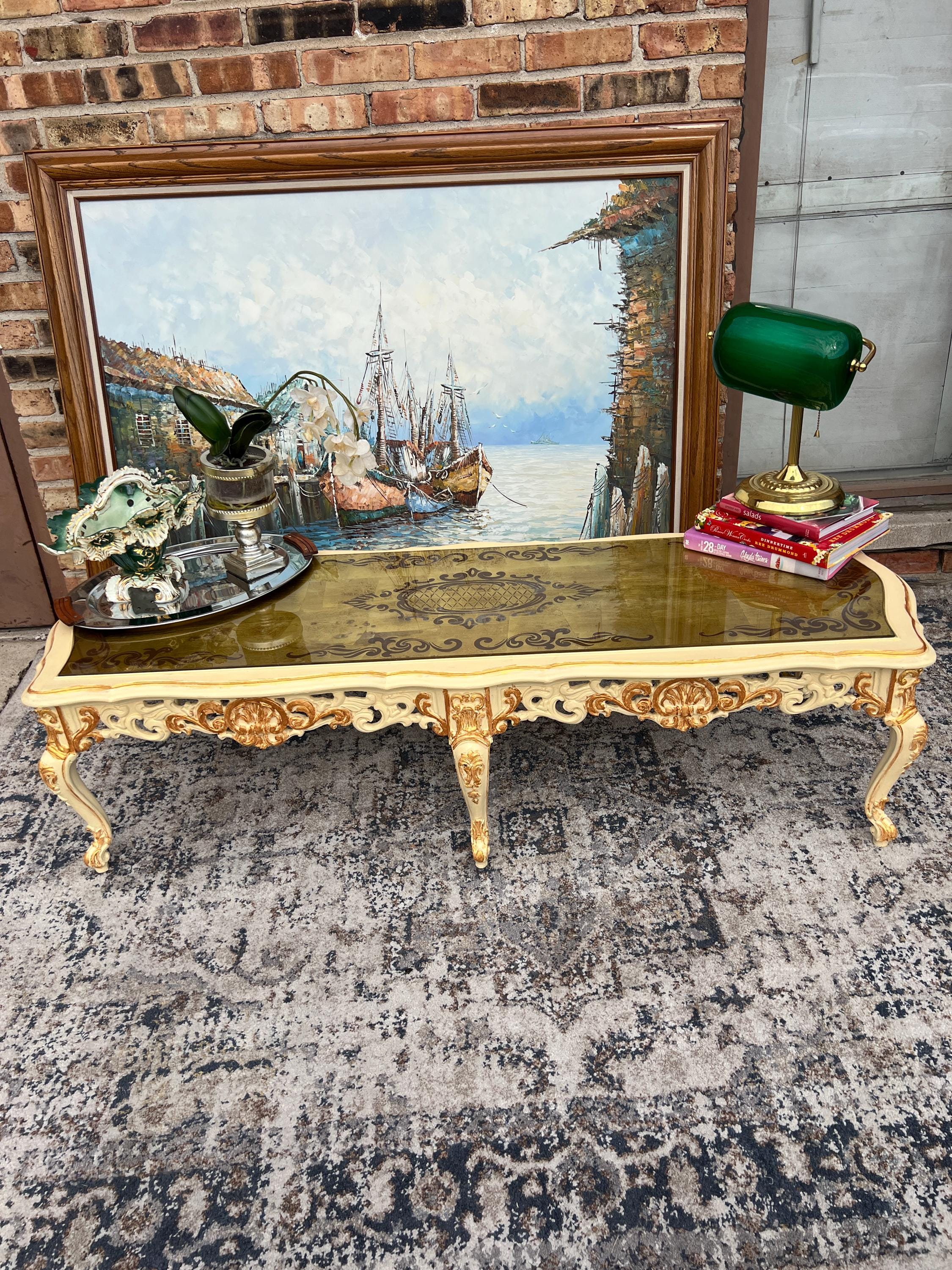 アンティークlion Glass Top Coffee Table アンティークlion Glass Top Coffee Table