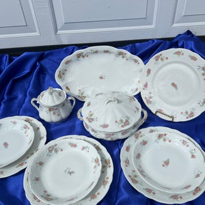 A Rare Vintage 10 Pieces Elbogen Made in Australia Fine China