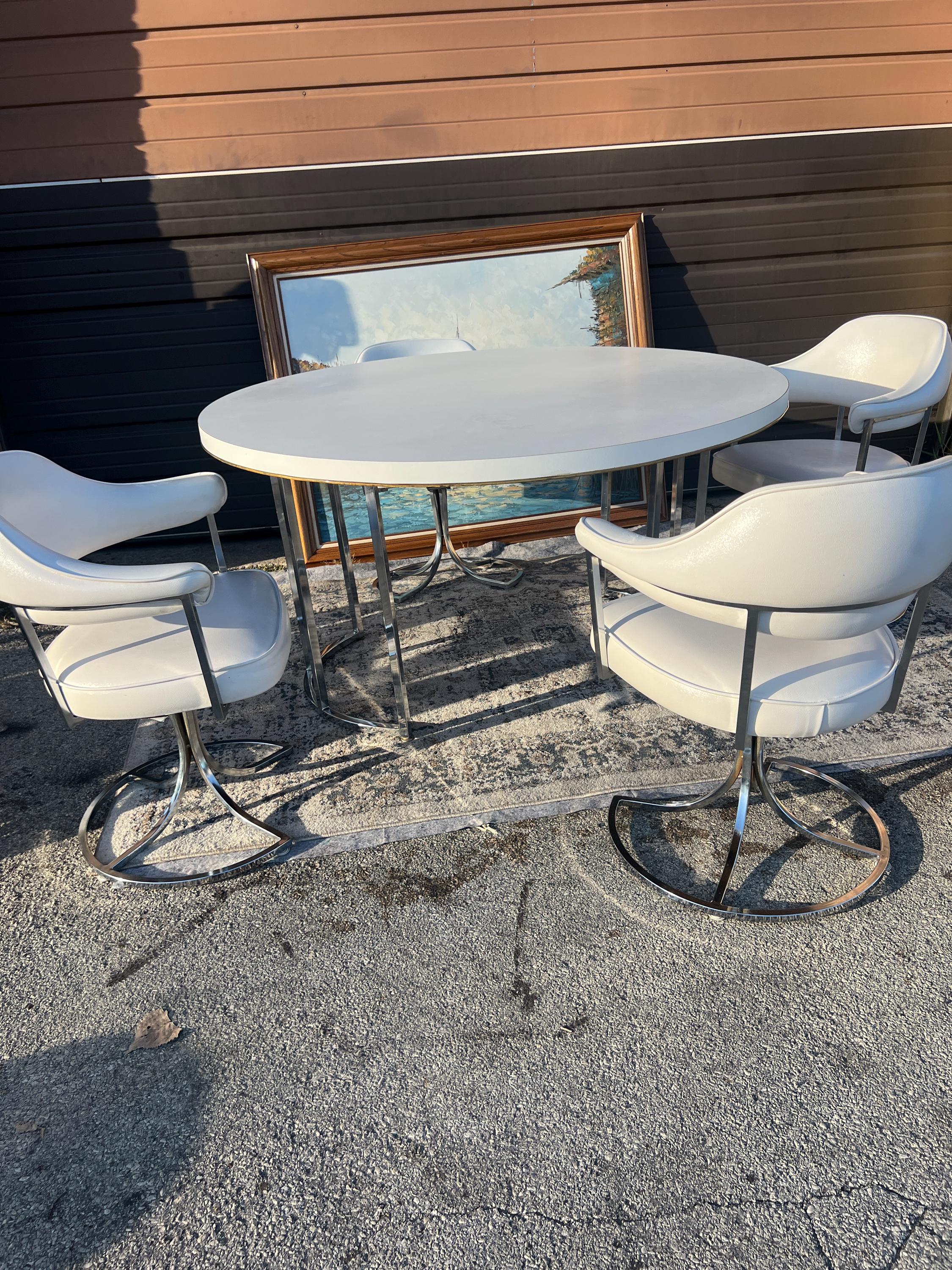 Buy Modern Swivel Chair Online In India India