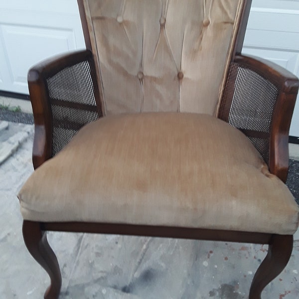 A Gorgeous Queen Anne Tufted Sturdy Brownish Cream Beige Velvet Cane Sides Parlor/Side Arm Chair