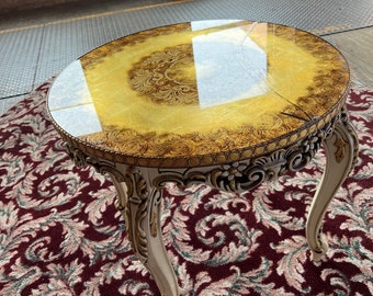 Magnificent Rare Find 20th C French Hand Painted Gilt Round Side/Accent Table Intricate Floral Gilt Decorations w/ Glass Top Queen Ann Legs