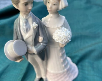 A Genuine Lladro 4808 C-27 J Vintage Wedding Bride & Groom Figurine Excellent Condition Original Packaging Hand Made in 1970s in Spain