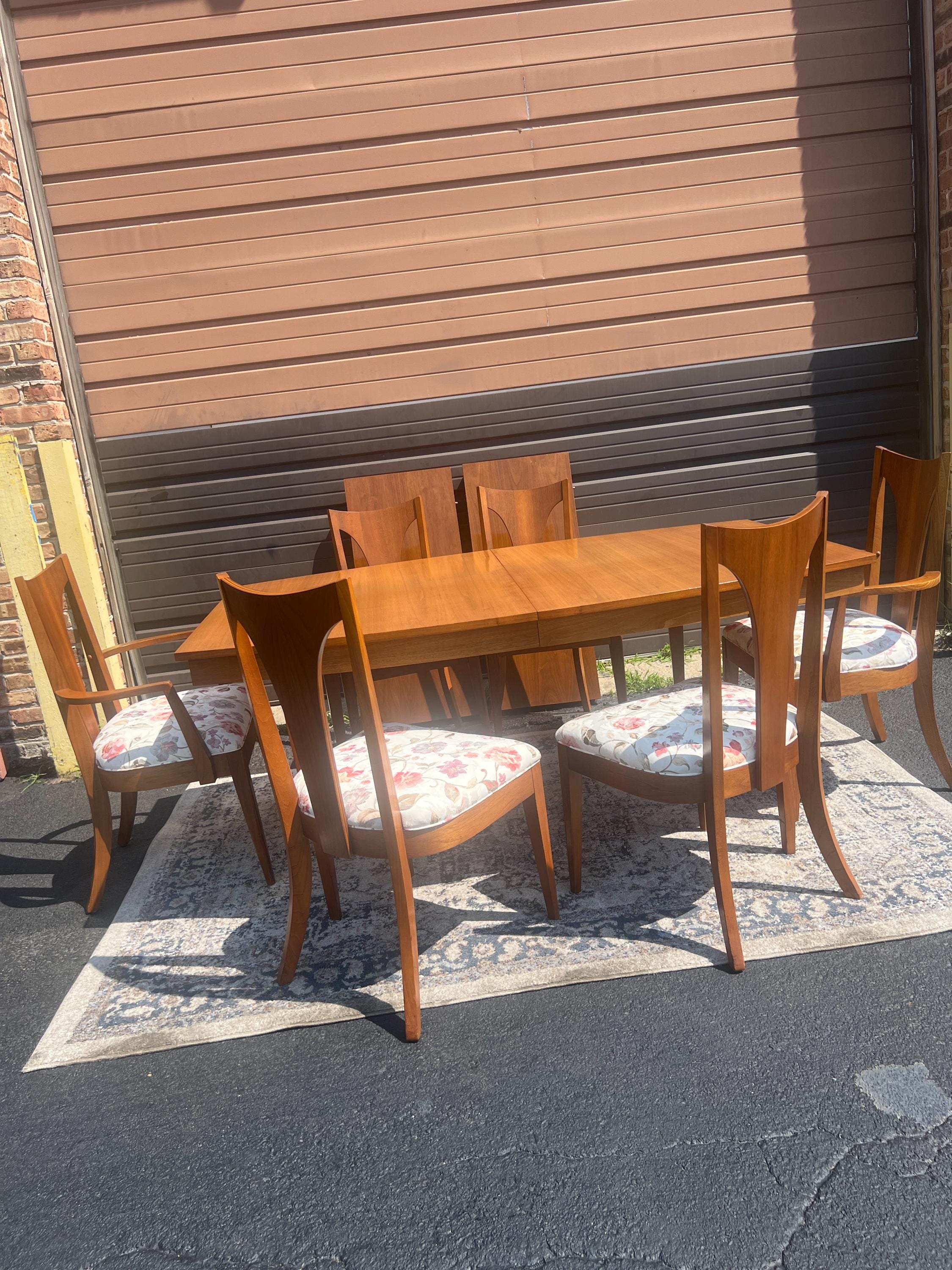 Vintage Broyhill Sculptra Dining Set: Mid Century Modern