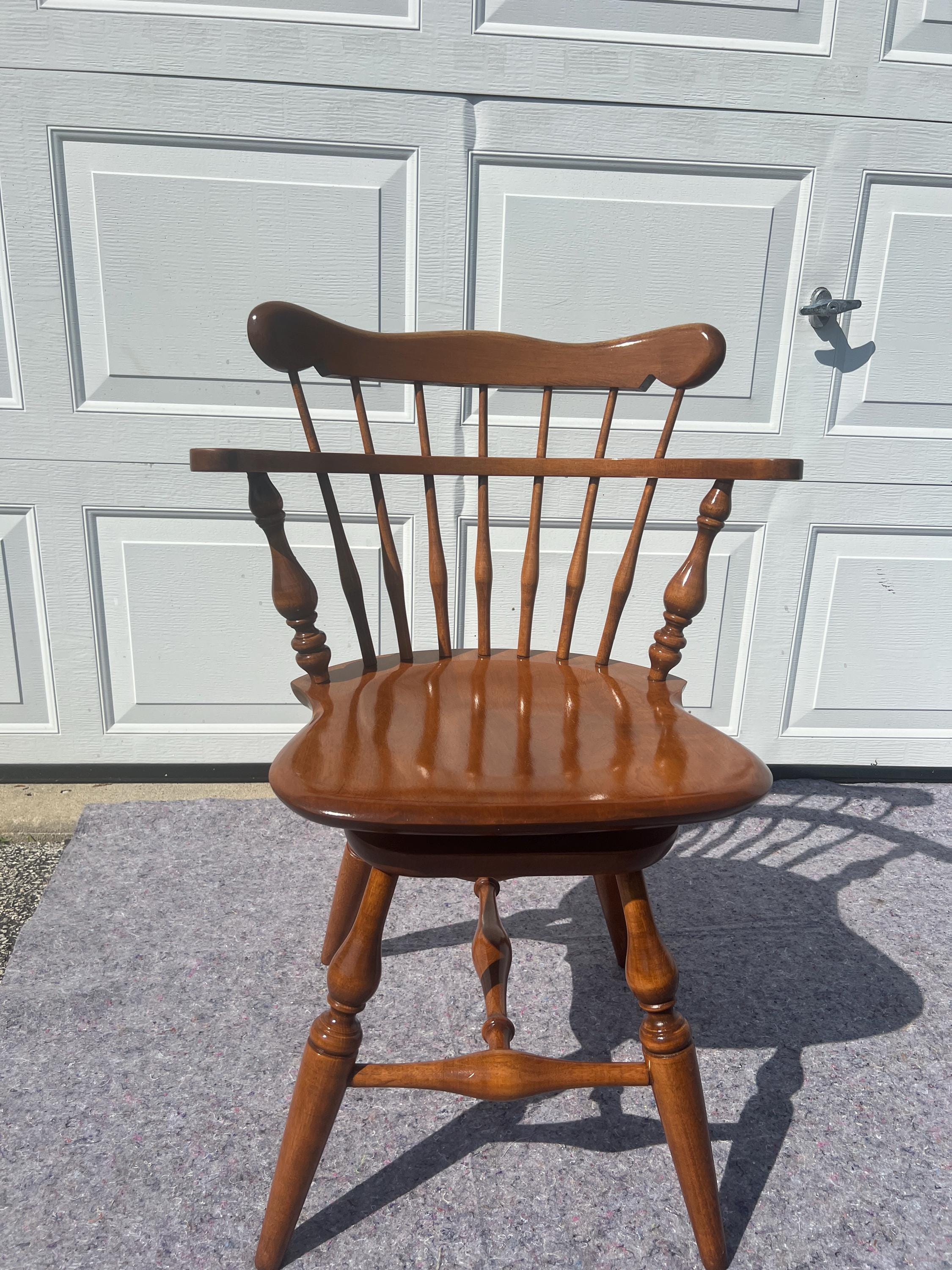 ETHAN ALLEN イーセン・アーレン　ウィンザーアームチェア antique & Vintage furniture at's(アッツ)□ / イーセン