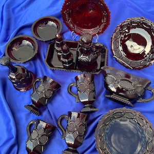A Vintage Collectible Avon Ruby Red/Cranberry 1876 Glassware Replacement/Gift  Set