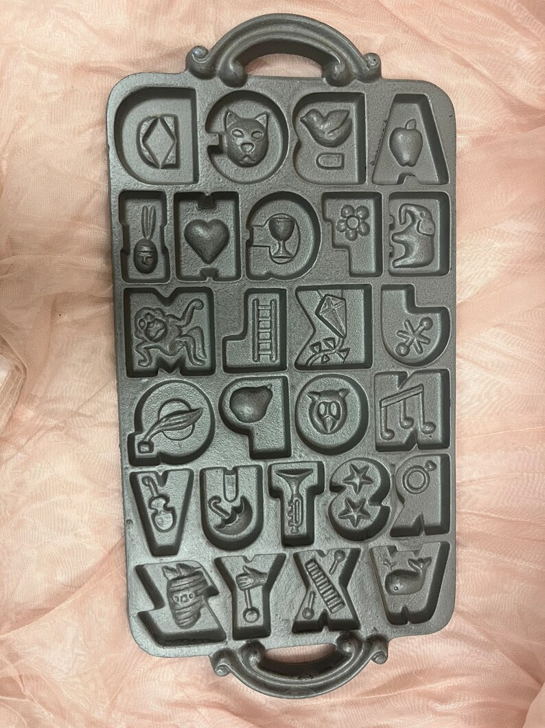 VINTAGE JOHN WRIGHT Cast Iron Alphabet Cookie Mold Pan Handles 1985 Etsy