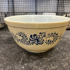 Vintage Pyrex Blue Homestead Mixing Bowl