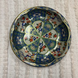 Vintage Daher Decorated Ware Tin Plates Bowl