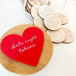Date Night Jar | Date Ideas | Valentine&#39;s Gift for Her | Anniversary Gift | Engagement or Wedding Gift | Couple Games | Christmas Gift