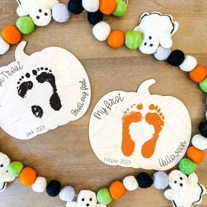 Pumpkin Personalized Baby Toddler DIY Wooden Footprint Sign | Halloween DIY Craft for Kids | Cutest Pumpkin In the Patch | Smell My Feet