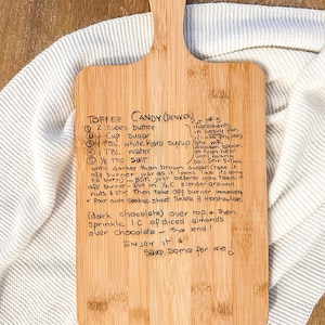 Handwritten Recipe Engraved Cutting Board, Bamboo Personalized charcuterie board, Mother’s Day | Sympathy Gift, Grandmother Family Keepsake