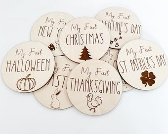 First Holiday Milestones | Wooden Milestone Disc | My First Photo Markers | Baby's First Year Keepsake | Baby Photo Prop| Baby Shower Gift