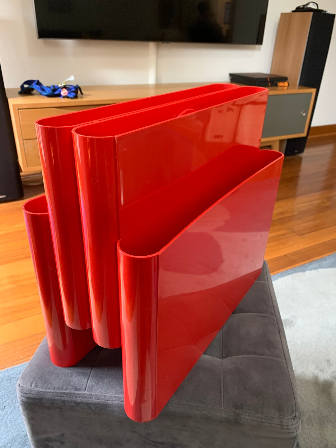 Red Kartell Magazine Rack by Giotto Stoppino, 1970s Etsy