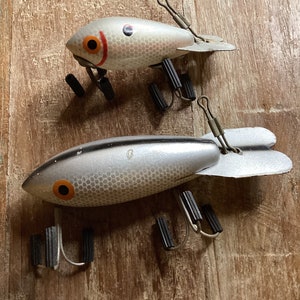 Vintage Wooden Fishing Lure Hand Painted Silver & White Fish Orange Eyes  LUXON Bomber Bait Company Outdoor Recreation Collectible 