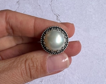 White Mabe Pearl Ring