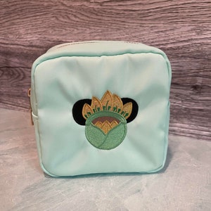 Disney Inspired Tiana Mint Green Stoney Dup. Nylon Zip