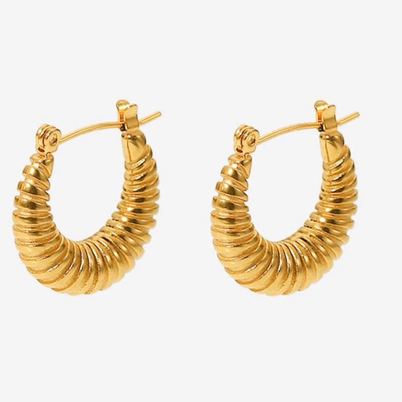 The best gold hoop earrings deals