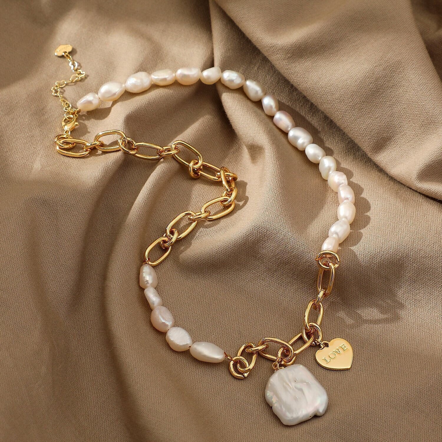 Best Gold Pearl Pendant Chain Necklace 