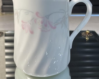 Vintage Corelle Corning Pink Trio Flowers 4.5" Creamer White Swirl Flowers EUC