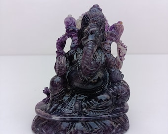 Handskuren lila fluorit Ganesha-staty, hinduisk idol