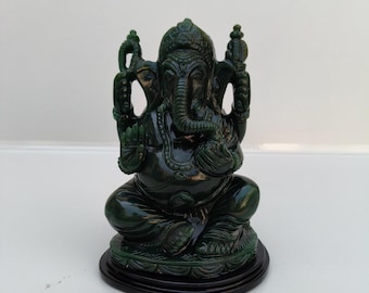 Rare find Columbian Jade Ganesha, Handmade ganesh statue, handcarved jade stone Ganesha, gemstone ganesha, gem stone Idols, jade carving