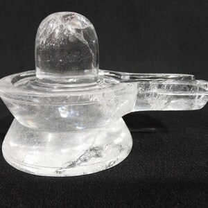 Sphatika Shivling clear quartz Natural Crystal Shivling for Meditation Gemstone Shivling figurine Healing Crystal, Spiritual Decor Shivling