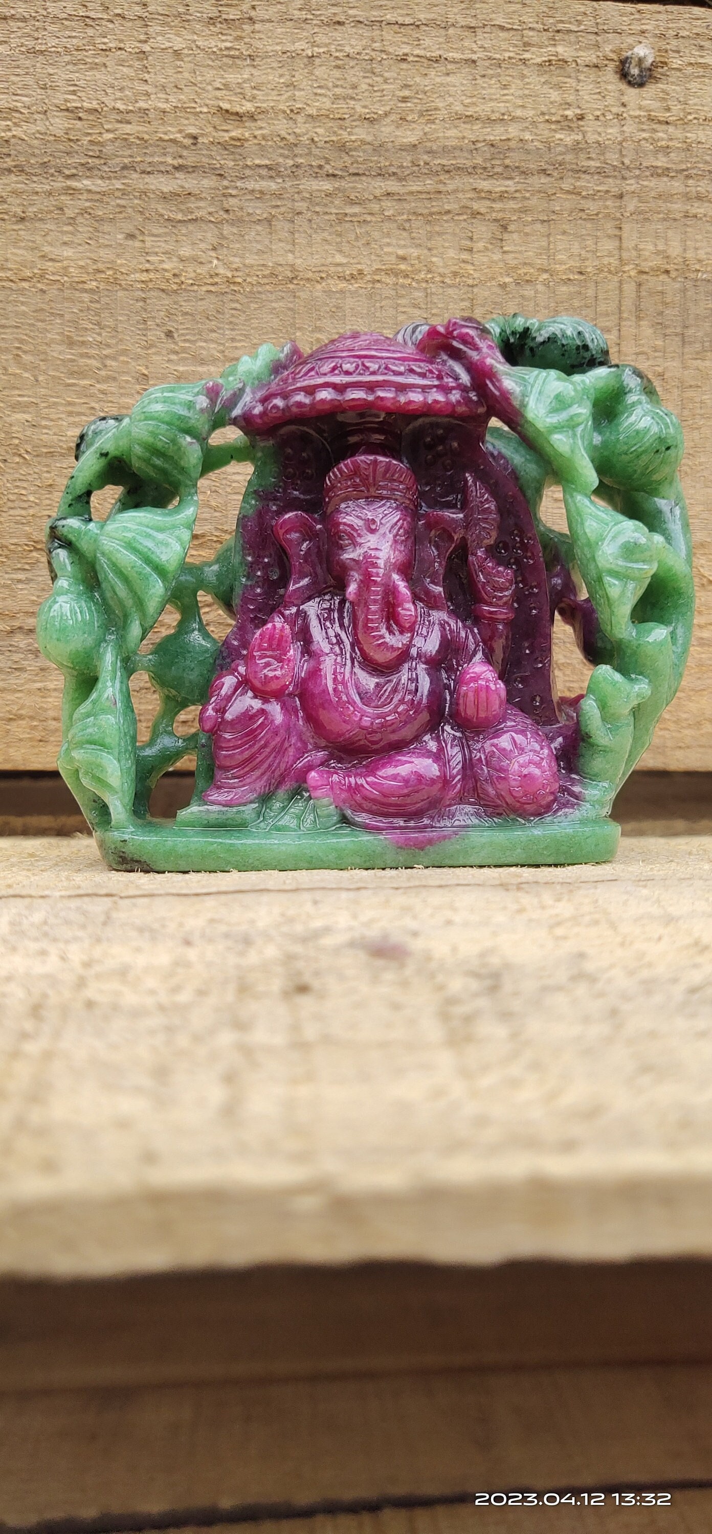 ルビーのガネーシャの彫刻 - Etsy 日本