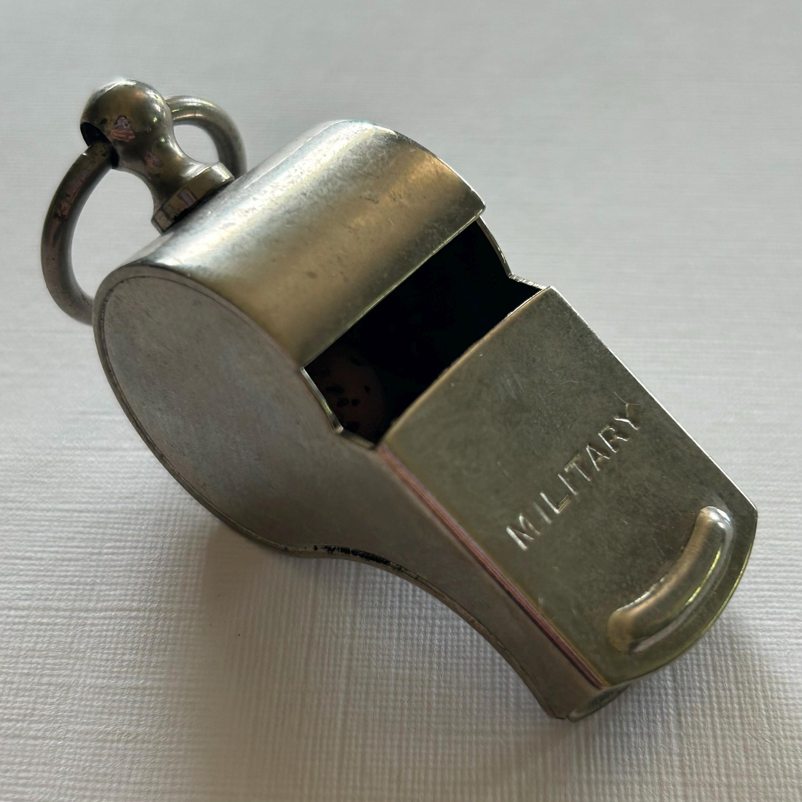 RARE 1940s A2 military Whistleホイスル RARE 1940s A2 military Whistleホイスル - メルカリ