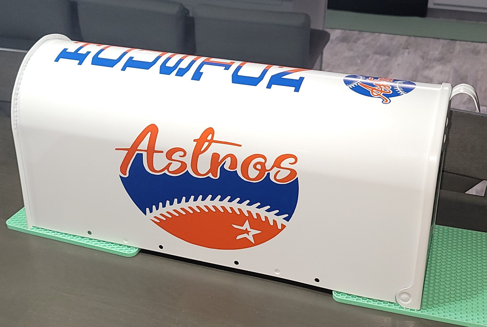 Custom Sports Team Mailbox: Football, Baseball, Hockey & More - Etsy