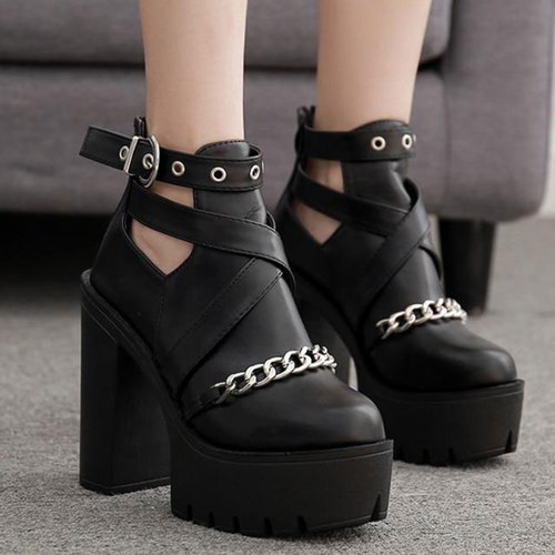 mini leopard uggs