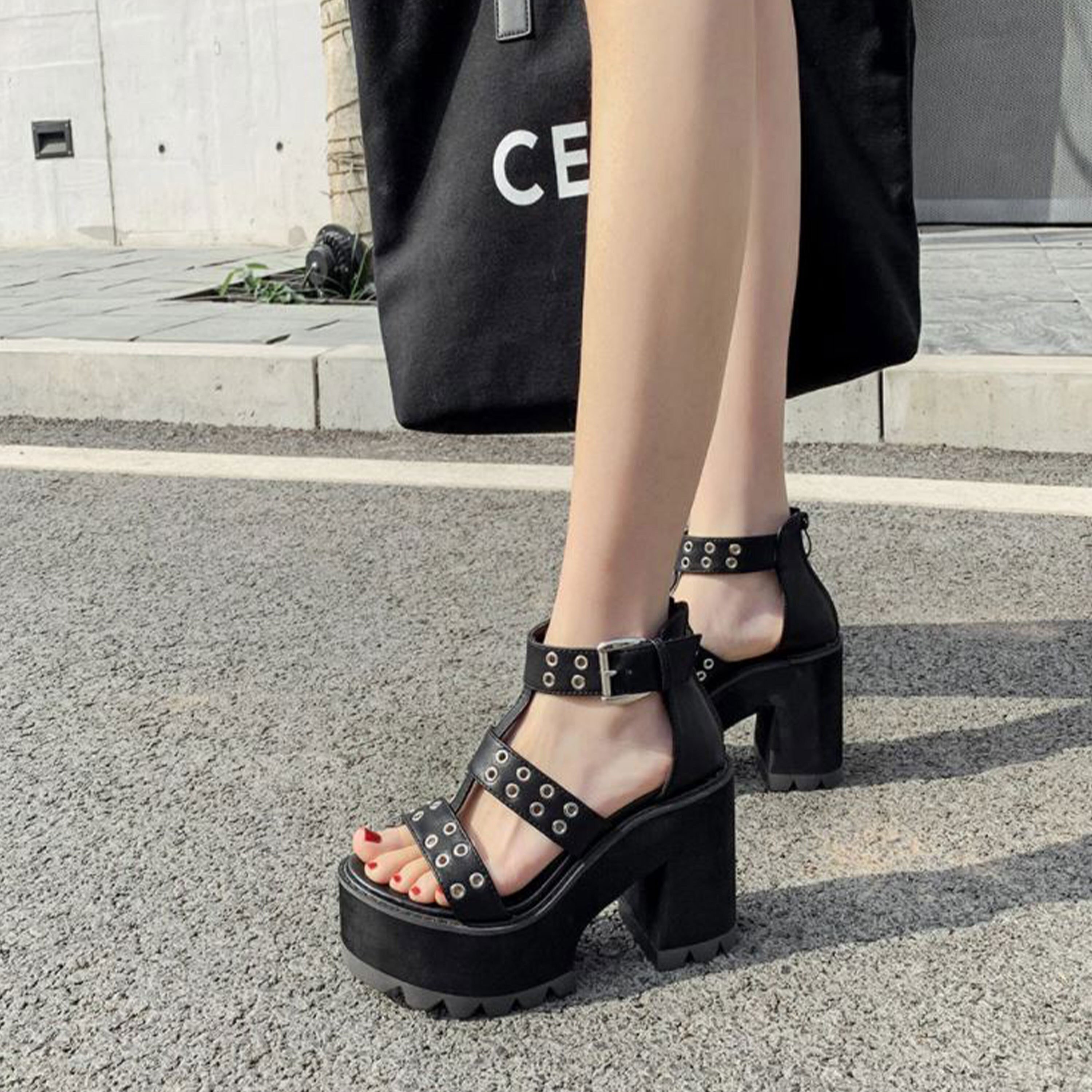 block heel platform sandals black