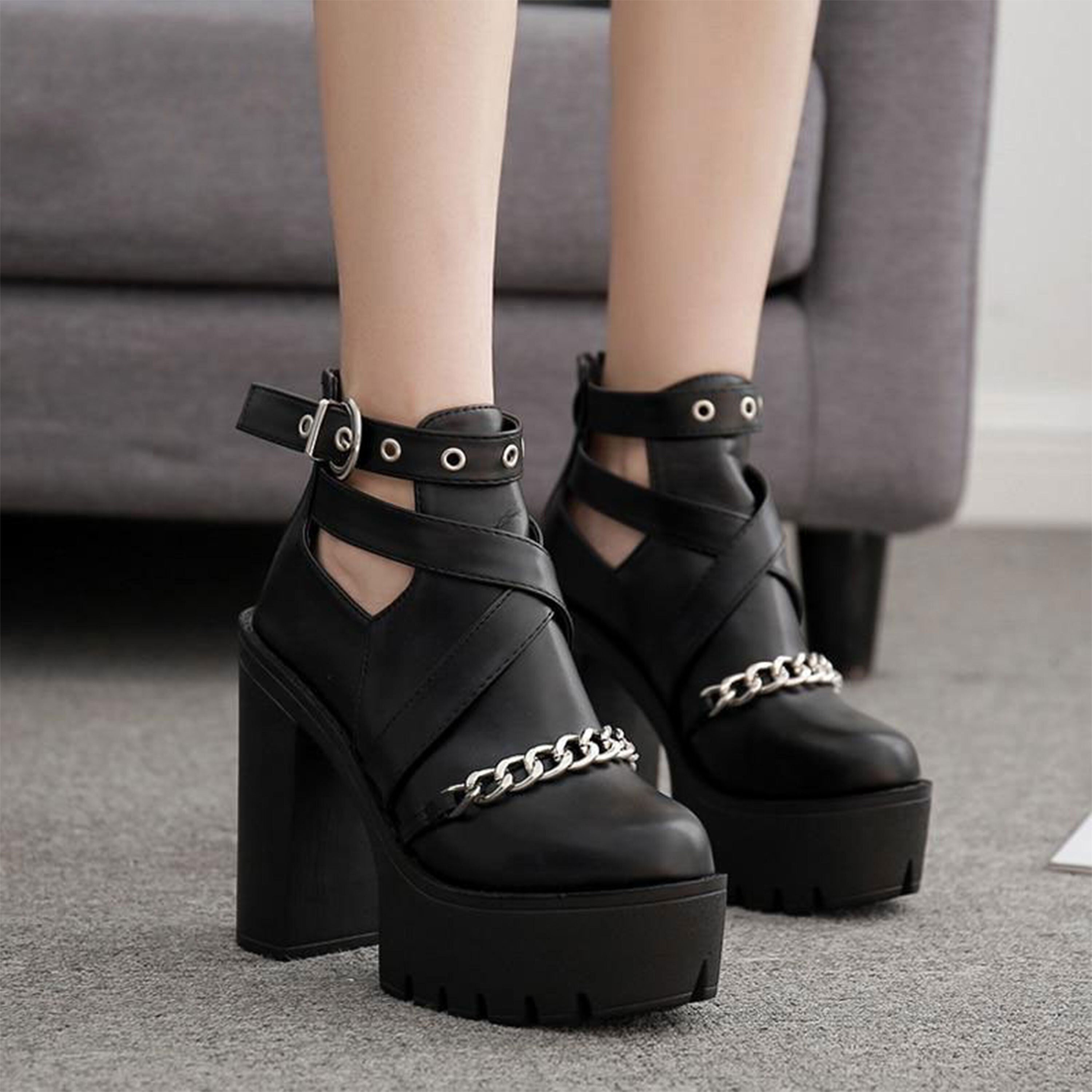 biker boots chunky heel