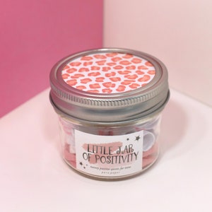 Quote Jar for Teens - 20 Fun, Easy Going Quotes for Adolescents, Youth, and Students - Unique Gifts Back to School, Graduation, Birthday