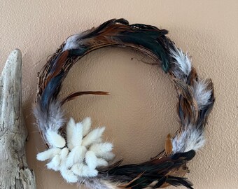 Small Wreath: Bunnytail Grass and Rooster Feathers