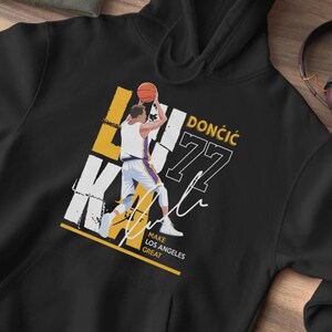 Maillot NBA Lakers Luka Doncic #77 - Noir Taille Youth Small, Nike, Neuf Avec étiquettes
