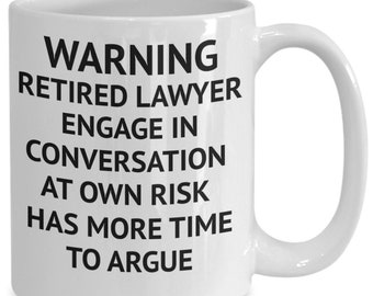 Regali per la pensione di un avvocato, tazza da caffè per avvocato in pensione, tazza da caffè divertente, regalo di pensionamento per avvocato
