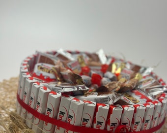 Kinder Riegel  Schokolade Yogurette Geschenkidee Geburtstag Geburtstagstorte Variante 1 Rund