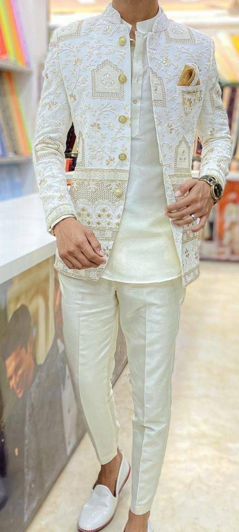 Krämbroderad sidenblandning Jodhpuri-kostym: Bandhgala-bröllopsklädsel för män bild 3