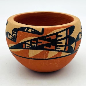 Vintage Jemez Pueblo 3.5" Pottery Bowl - R. Chinana, Artist Signed