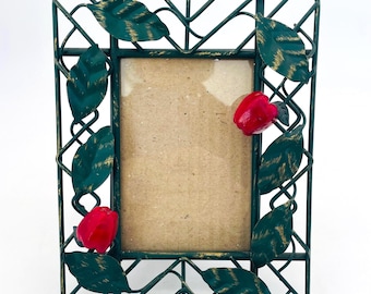 Vintage 3D Metal Apple Leaf 3.5" x 5" Tabletop Photo Frame