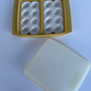 Tupperware Eierbecher / Eierbecher