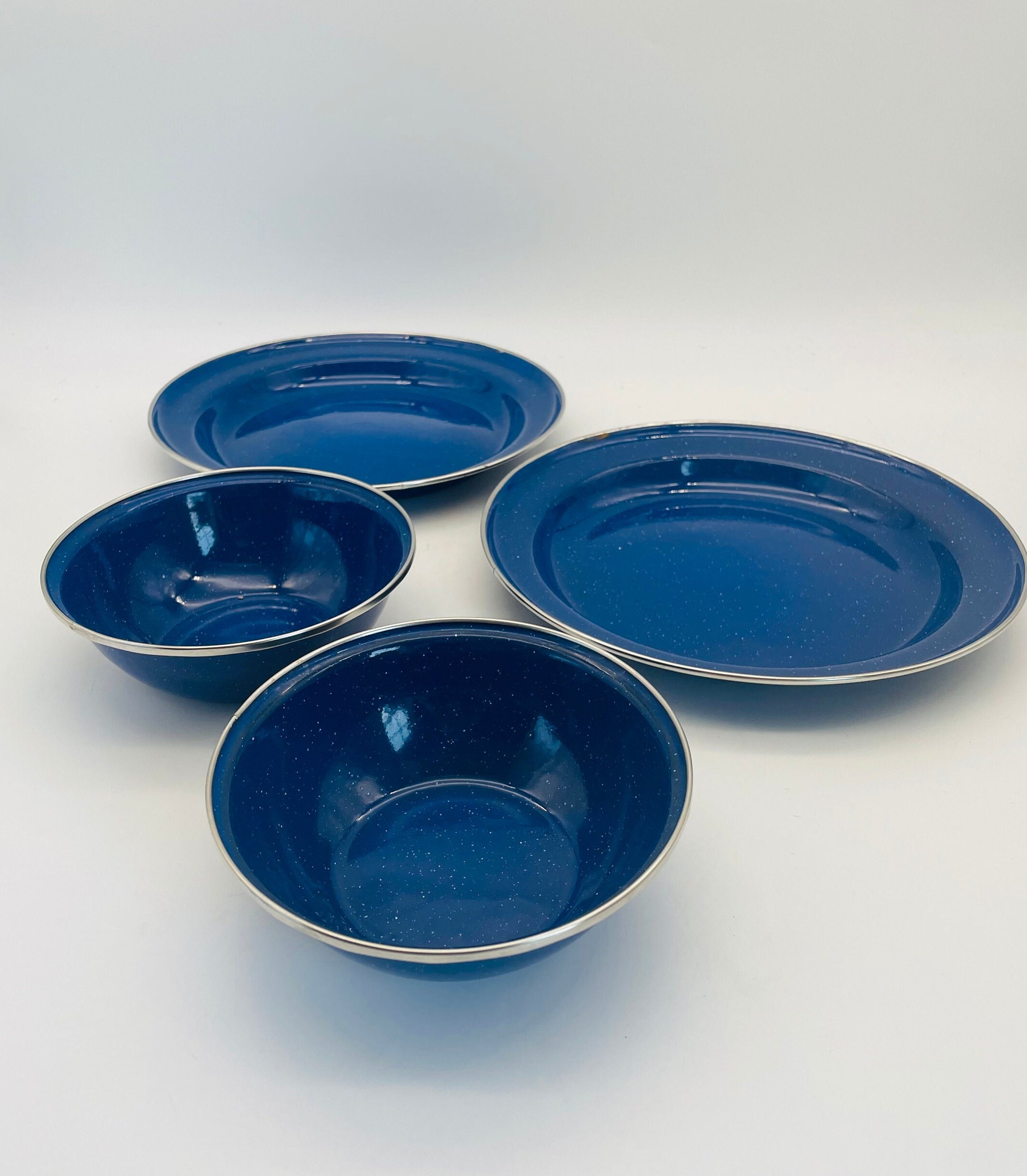 Vintage Enamel Plates, Cobalt Blue / White Color Plates, Enamel Deep  Service Plates, 2 PCS Service Dishes, Country Home Decor Kitchen Dishes 