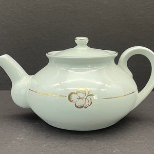 Arabia White and Gold Porcelain Teapot/Made in Finland